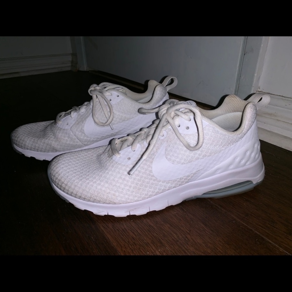 Nike Air shoes white 7.5